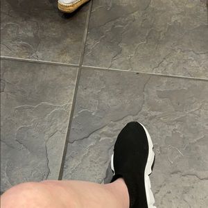 Meet your Posher, Bom